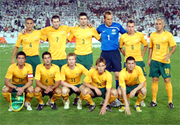 Australia entre las selecciones del Mundial de Futbol FIFA 2010 Sudafrica, junto a las selecciones de Brasil, Espana, Italia, Inglaterra, Portugal, Estados Unidos, Holanda, Alemania,... juegan el campeonato del mundo en Africa. Entrenadores Italianos directamente en los Estados Unidos, Canada, Mexico, Medio Oriente, Latino America, Australia y Africa, WBN y la Asociacion Italiana de entrenadores de futbol (AIAC) ofrecen entrenadores profesionales de futbol Italiano para clases a ninos, jovenes y jugadores profesionales ademas de congresos y eventos deportivos... Entrenamos los mejores