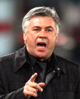 Carlo Ancelotti entrenador del Chelsea en Inglaterra y miembro del AIAC Italia, futbol Italiano, los entrenadores mas famosos del mundo futbolistico ahora a disposicion de los equipos del mundo entero, entrenadores campeones del mundo para tus seminarios de futbol, entrenadores para tus eventos deportivos y ademas los mejores entrenadores Italianos para realizar seminarios, academias y escuelas de futbol para principiantes ninos o ninas, futbol juvenil femenino, cursos a jugadores profesionales y master class para entrenadores de futbol de ligas y campeonatos de los Estados Unidos, Argentina, Chile, Peru, Ecuador, Colombia, Venezuela, Brazil, Mexico... escuela de futbol Italiano