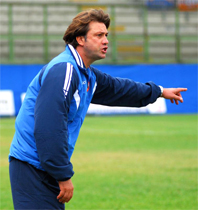 Roberto Miggiano project and coach manager of AIAC and WBN football soccer school to the world, Italian football soccer school to the world thanks to WBN and AIAC - the Italian football soccer association of coaches - the Italian football soccer school offers to the international players and teams the World Champions technical and tactical training to the USA soccer teams, Canada soccer players, UAE soccer league, Saudi Arabia teams, Australia teams and soccer players. We offer also customized training for soccer lovers as begineers camps, young soccer camps, girls football soccer training and professional Italian soccer Coaches for your team, our Italian soccer school offers the most prestige and winner Football Soccer coach camps and training in the world ready to coach in your country and become a Champion in your league