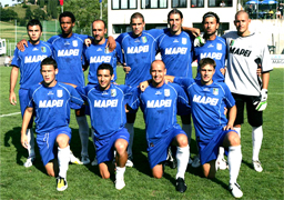 Sassuolo la Region Emilia Romagna club que participa en el campeonato de futbol Italiano de Serie B, es el segundo campeonato mas importante de Italia y cuenta con muchos entrenadores y jugadores famosos del mundo futbolistico ahora a disposicion de los equipos del mundo entero, entrenadores campeones del mundo para tus seminarios de futbol, entrenadores para tus eventos deportivos y ademas los mejores entrenadores Italianos para realizar seminarios, academias y escuelas de futbol para principiantes ninos o ninas, futbol juvenil femenino, cursos a jugadores profesionales y master class para entrenadores de futbol de ligas y campeonatos de los Estados Unidos, Argentina, Chile, Peru, Ecuador, Colombia, Venezuela, Brazil, Mexico... escuela de futbol Italiano