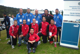 Futbol Italiano, los entrenadores mas famosos del mundo futbolistico ahora a disposicion de los equipos del mundo entero, entrenadores campeones del mundo para tus seminarios de futbol, entrenadores para tus eventos deportivos y ademas los mejores entrenadores Italianos para realizar seminarios, academias y escuelas de futbol para principiantes ninos o ninas, futbol juvenil femenino, cursos a jugadores profesionales y master class para entrenadores de futbol de ligas y campeonatos de los Estados Unidos, Argentina, Chile, Peru, Ecuador, Colombia, Venezuela, Brazil, Mexico... escuela de futbol Italiano